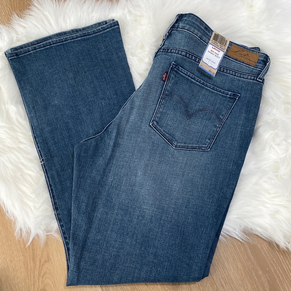 Levi’s jeans Boot cut size 16
